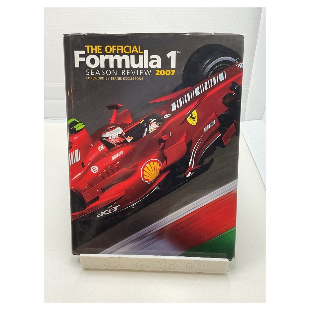 The Official Formula 1 Season Review 2007‎ Hardcover Haynes